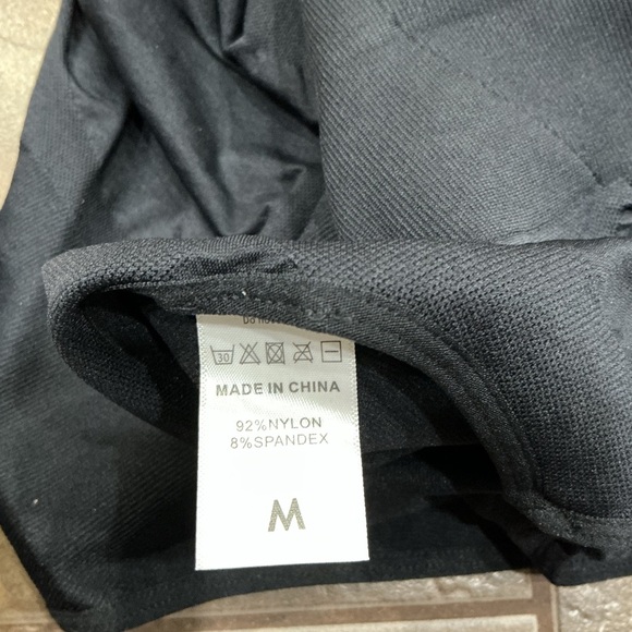 🔥3/$42 w FREE SHIPPING🔥 Black bodysuit body shaper - Picture 3 of 5